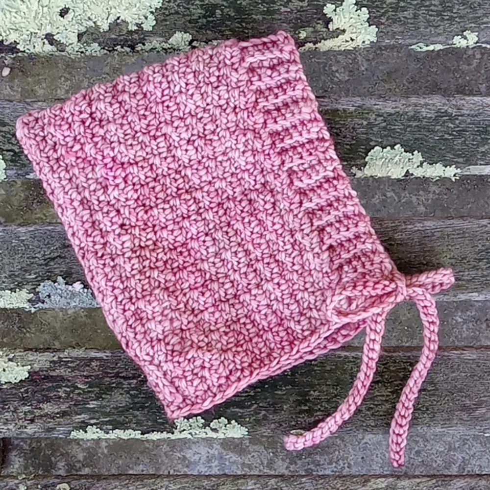 Hand Crafted Hand Crochet Retro 60s Pink Pixie Baby Hat 3-6M - Picture 4 of 9